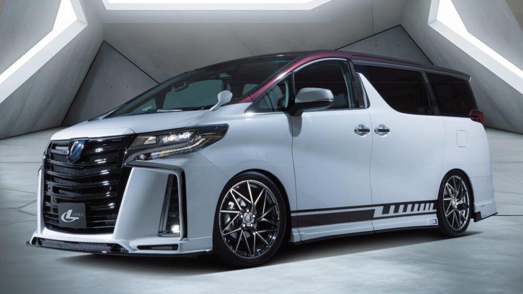 アルファード／ヴェルファイア30系×LEONIS IT