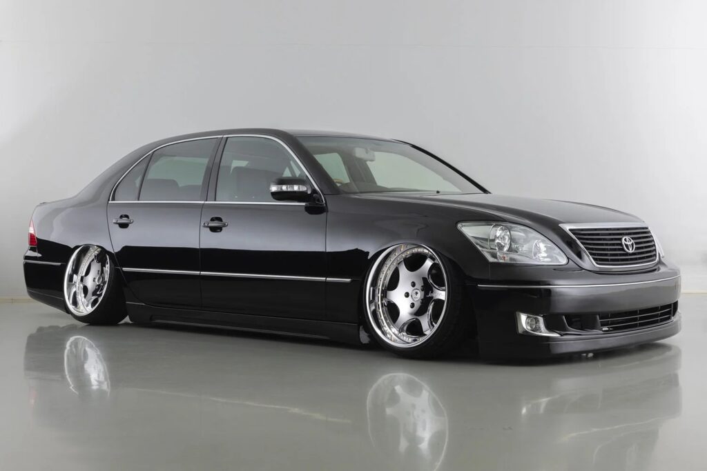 Kranze BAZREIA ID × トヨタ セルシオ（30後期）