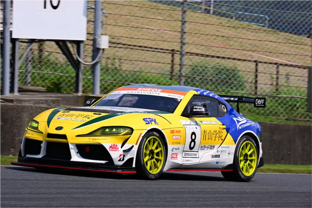 【ウェッズ レースニュース】スーパー耐久参戦中の青山学院大学自動車部耐久チーム、山﨑学選手が加入